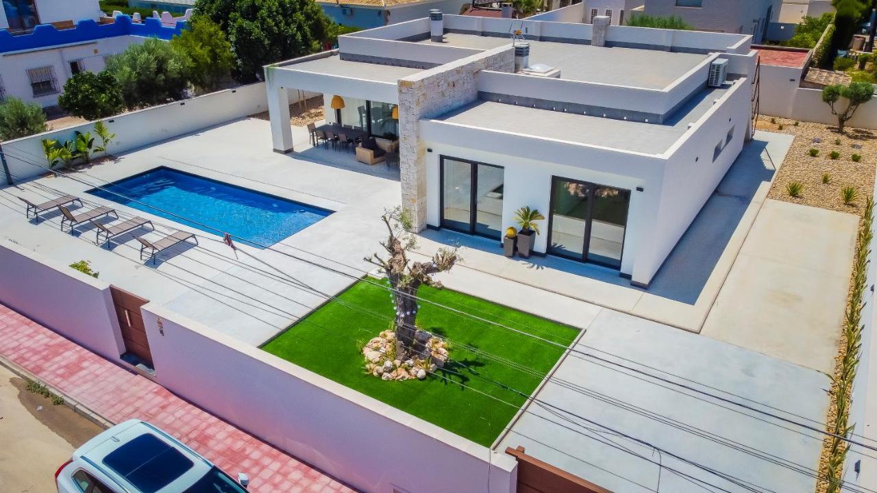 Villa Mi Luna Torrevieja Bagian luar foto