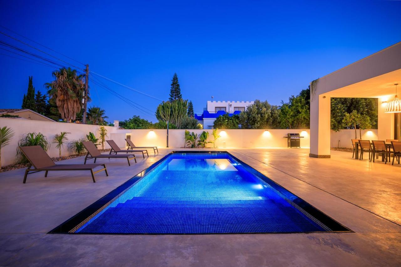 Villa Mi Luna Torrevieja Bagian luar foto